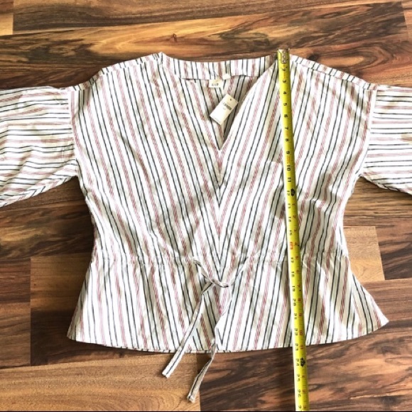 BNWT Gap striped blouse - Picture 9 of 9